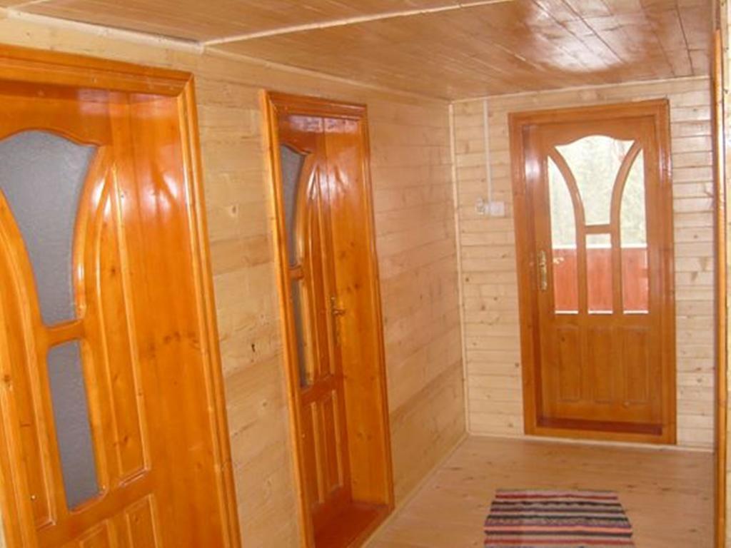 Alloggio per agriturismo Pensiunea Scarisoara Ghetari
